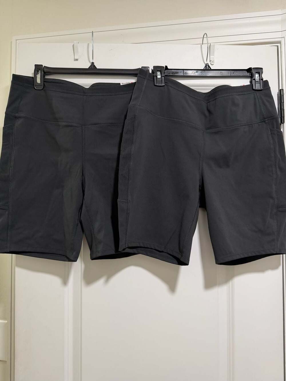 Mondetta Women's Bike Shorts, Black, Size Large (2-Pack)